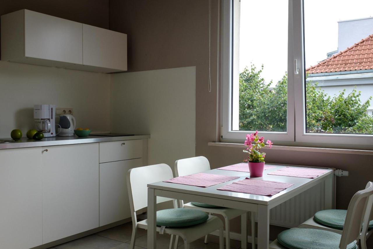 Victus Apartamenty, Kamienica Grottgera *